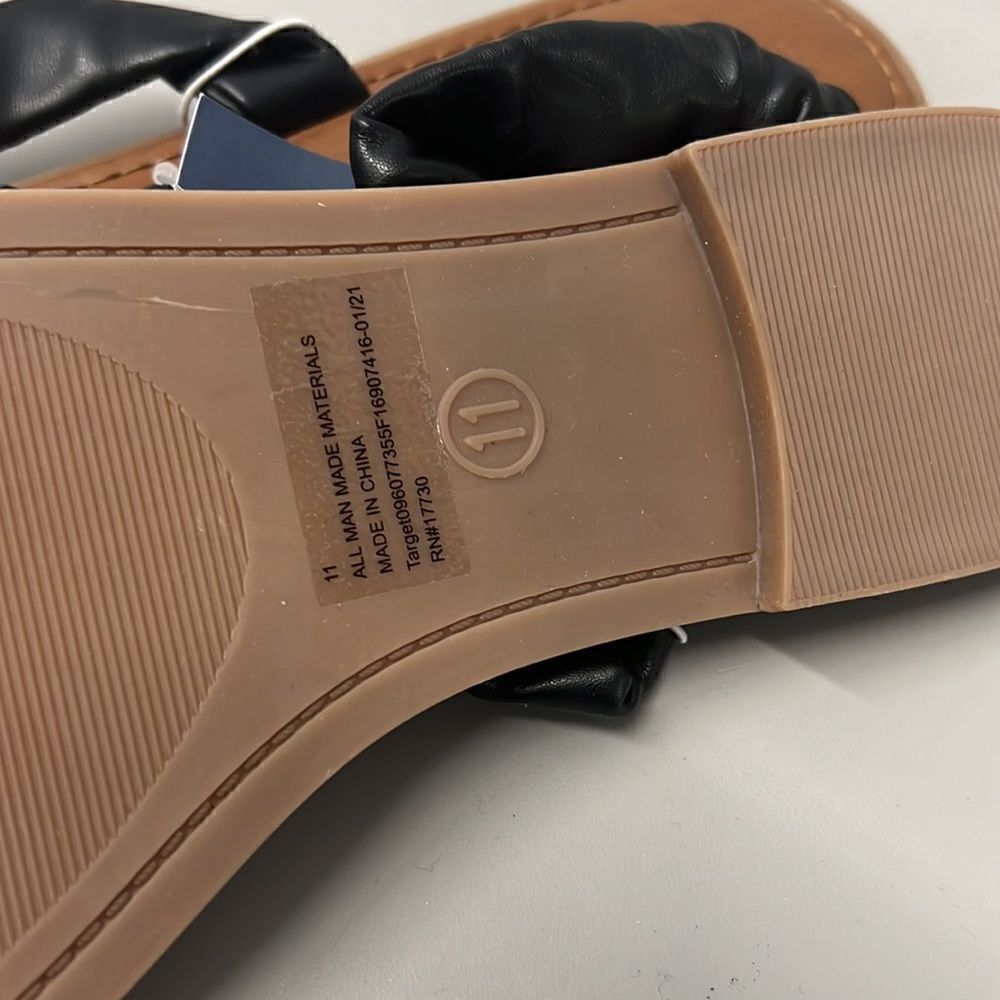 Sandals   - Picture 4 of 4